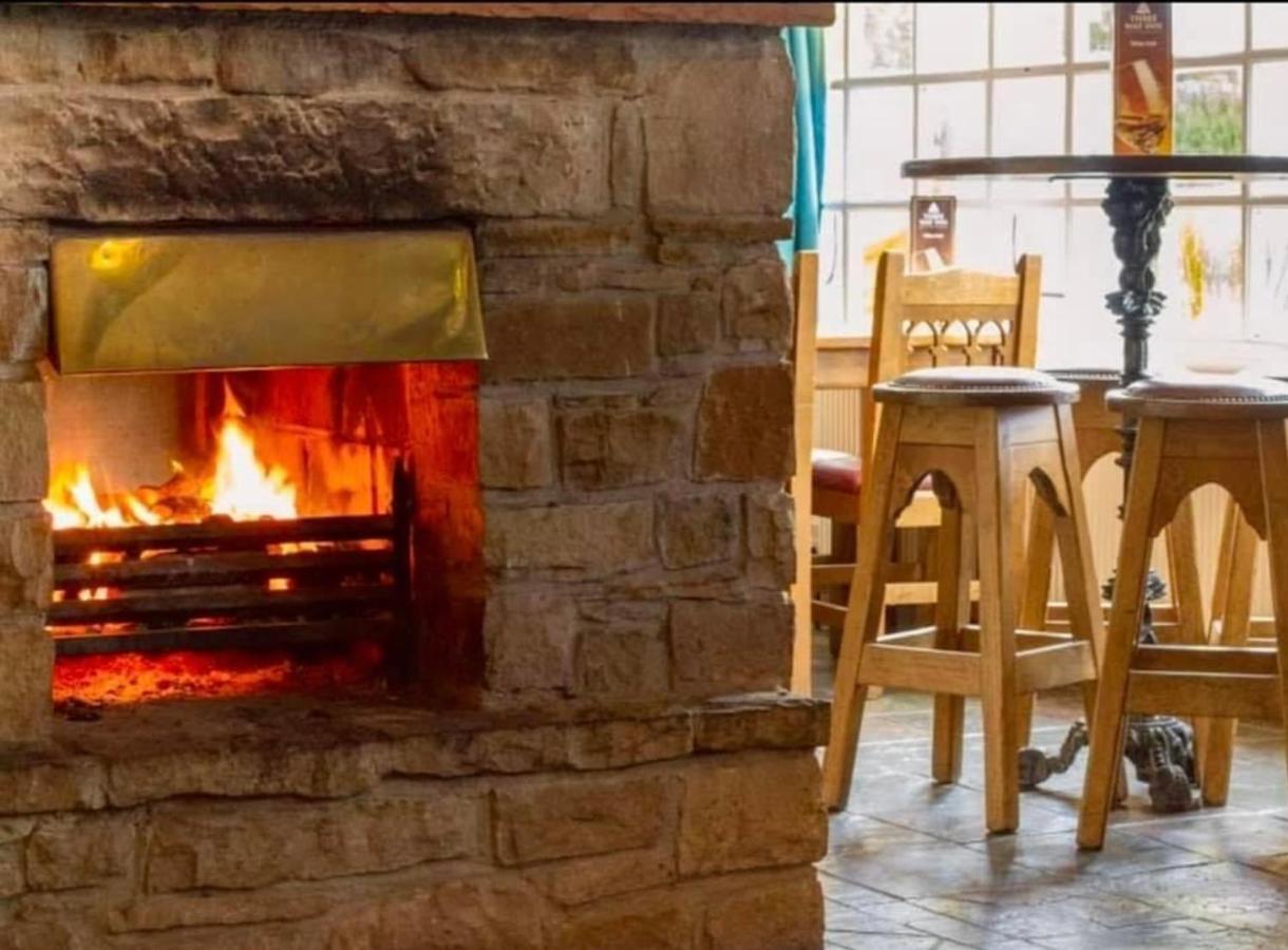 The Three Way Inn Enniskillen Ngoại thất bức ảnh